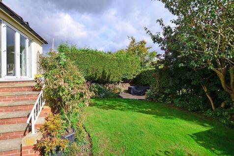 Lawned Garden