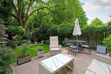 Garden Terrace