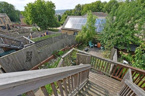 Steps to Garden 