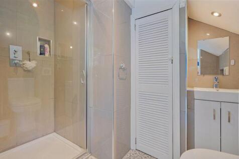 Ensuite Shower Room 
