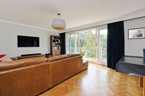 Living / Dining 