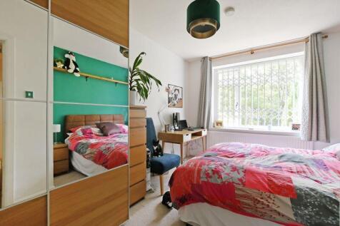 Lower Level Bedroom 