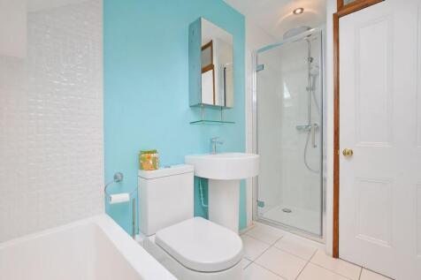 Second Floor Bathroom 