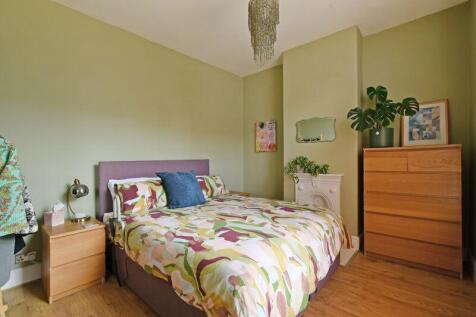 Rear Double Bedroom