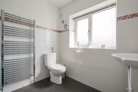 Ensuite Shower Room 