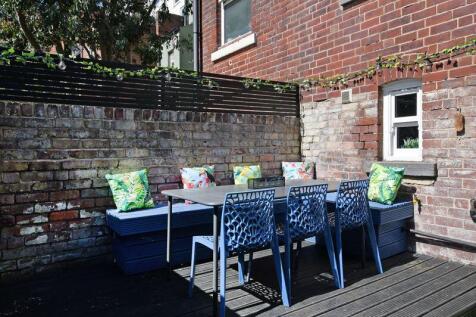 Rear Courtyard 
