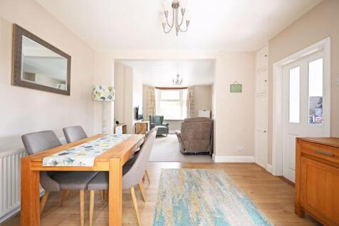 Open Plan Living / Dining