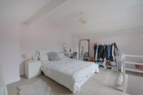 2nd Floor Bedroom 