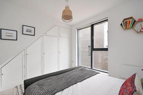Fitted wardrobes
