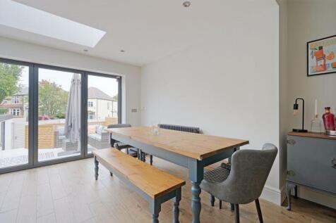 Open Plan Dining Kitchen 