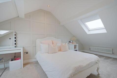 2nd Floor Bedroom 