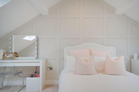 2nd Floor Bedroom 