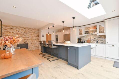 Open Plan Dining Kitchen 