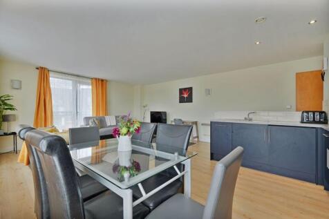 Open Plan Living / Dining / Kitchen 