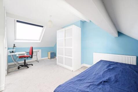 2nd Floor Bedroom 