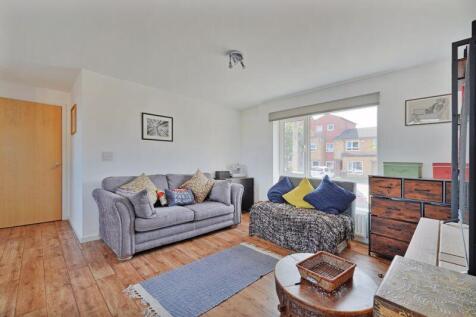 Open plan living / Kitchen area