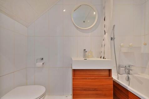Lower Ground Floor Bathroom