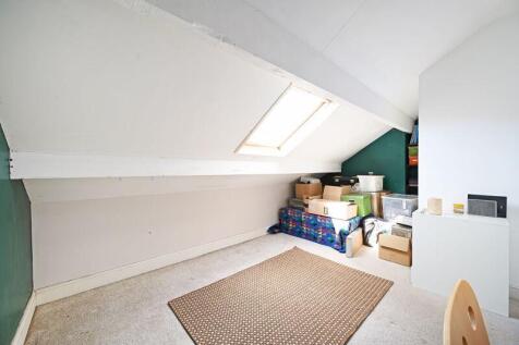 2nd Floor Double Bedroom 