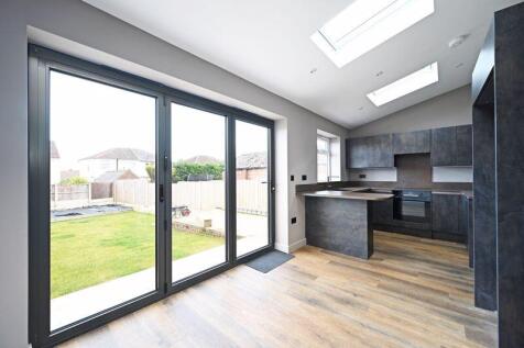 Open plan kitchen dining space