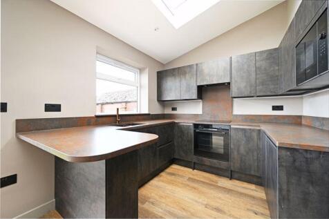 Open plan kitchen dining space