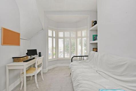 1st Floor Double Bedroom 