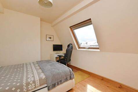 2nd Floor Double Bedroom