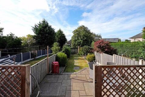 Rear enclosed garden