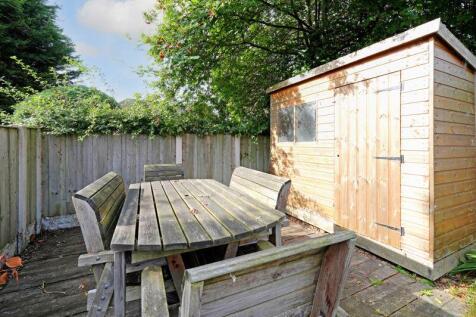 Rear enclosed garden