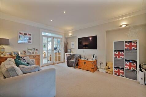 Dining Room/Snug