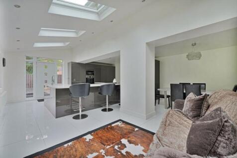 Open Plan Dining Kitchen 