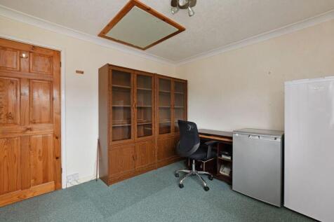 Double Bedroom 2