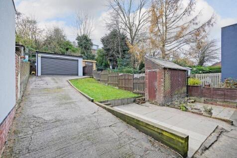Driveway &amp; Rear Garden 