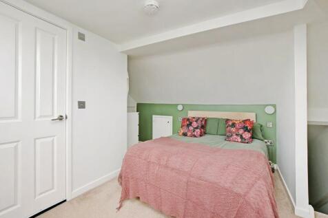 2nd Floor Bedroom 