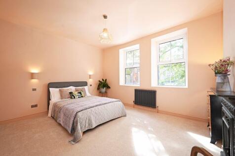 1st Floor Double Bedroom