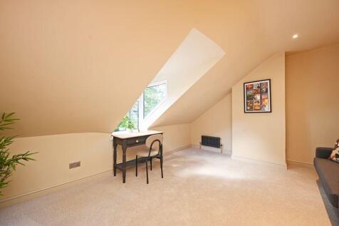 2nd Floor Double Bedroom 
