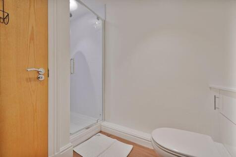 Ensuite Shower Room 