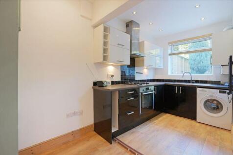 Open plan kitchen dining space