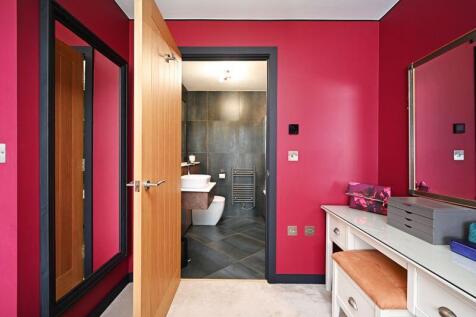 Bedroom 1 &amp; Ensuite
