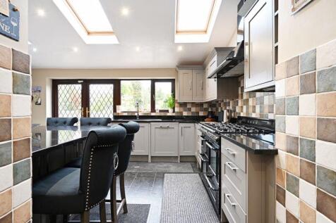 Open Plan Family Dining Kitchen 