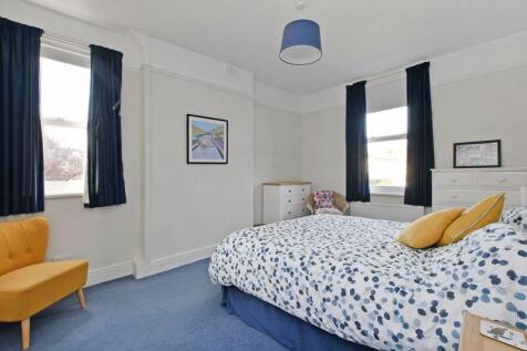 1st Floor Double Bedroom