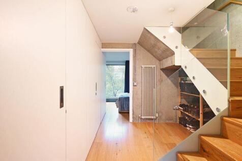 Hallway &amp; Stairs 