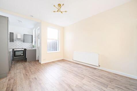 Open Plan Dining Kitchen