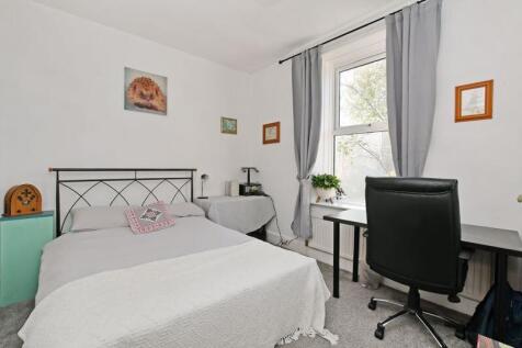 First Floor Double Bedroom 