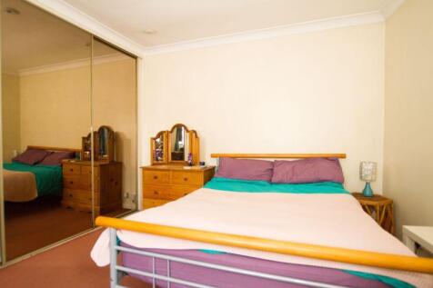 Open Plan Living - Bed