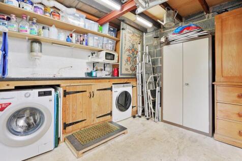Outbuilding Utility Space 