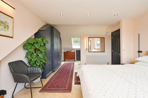 2nd Floor Bedroom