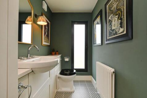 2nd Floor WC