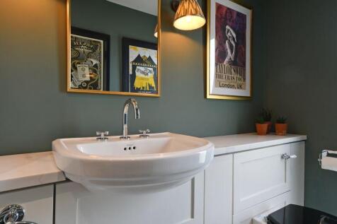 2nd Floor WC