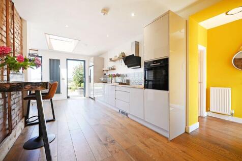 Open Plan Dining Kitchen 