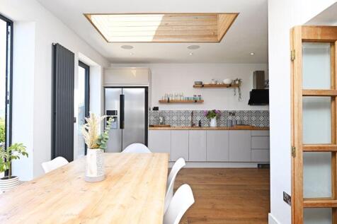 Open Plan Dining Kitchen 
